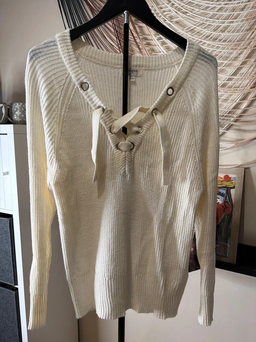 Umgee cotton blend lace up sweater cream EUC L 3523